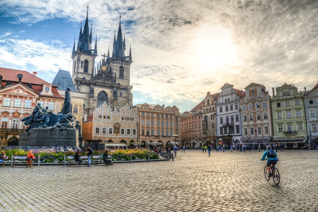 square, prague, hdr